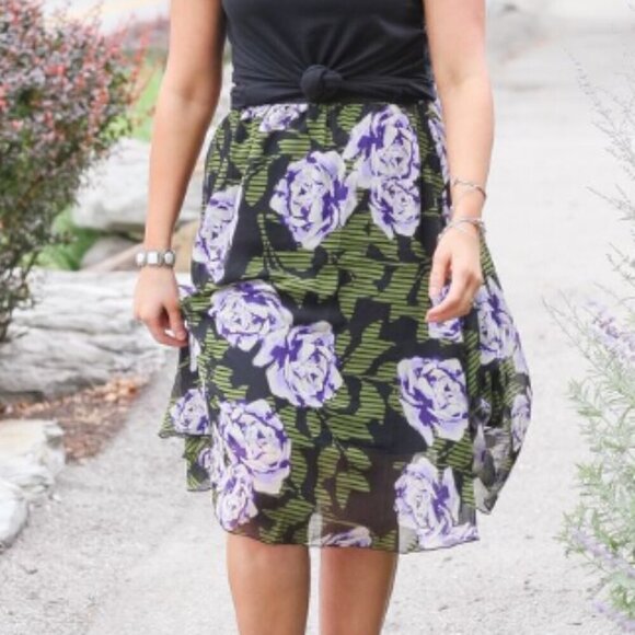 RARE Lularoe Lola Floral Flowing Chiffon Skirt size M - Picture 1 of 6